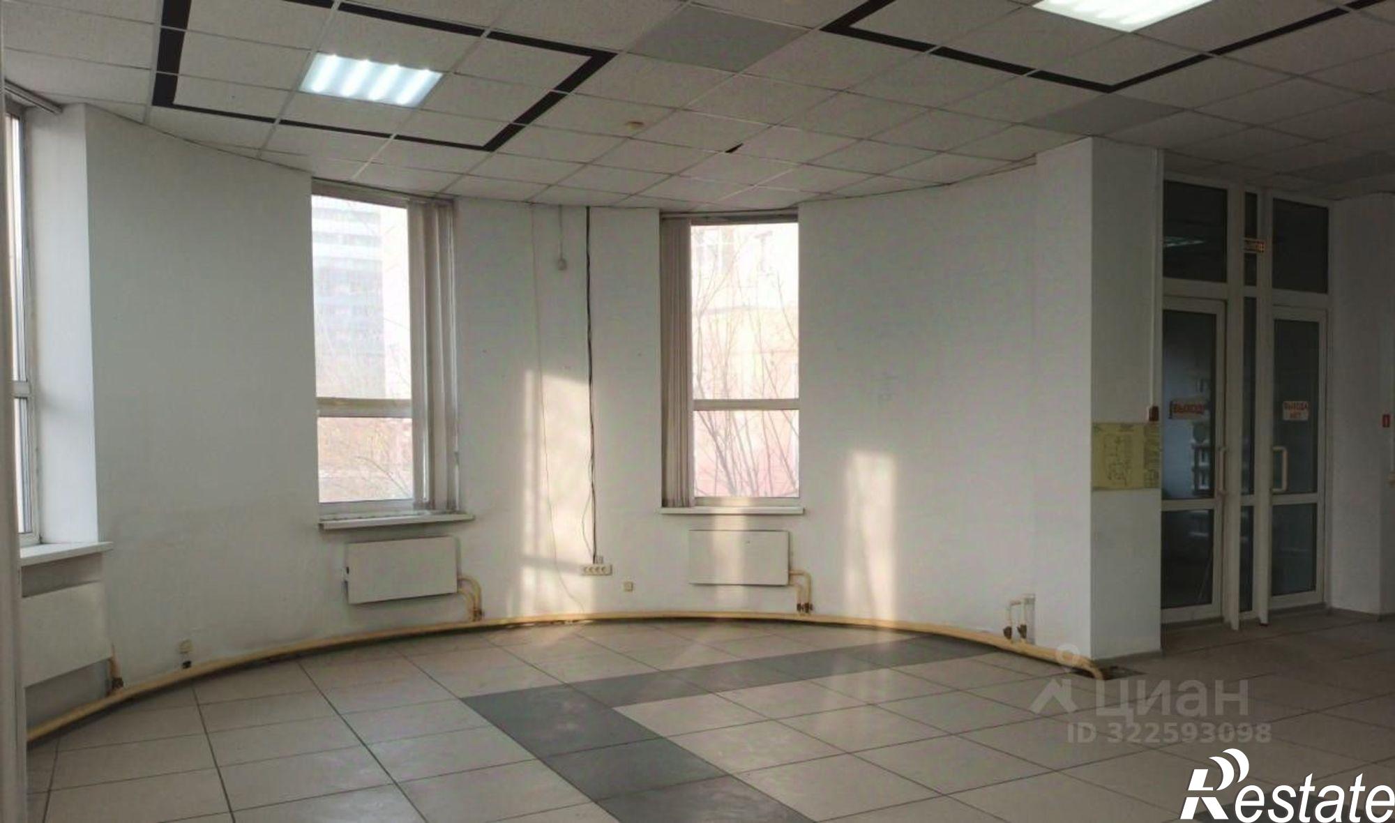 Купить помещение свободного назначения за 47 000 000 рублей на пер П. Морозова, 2