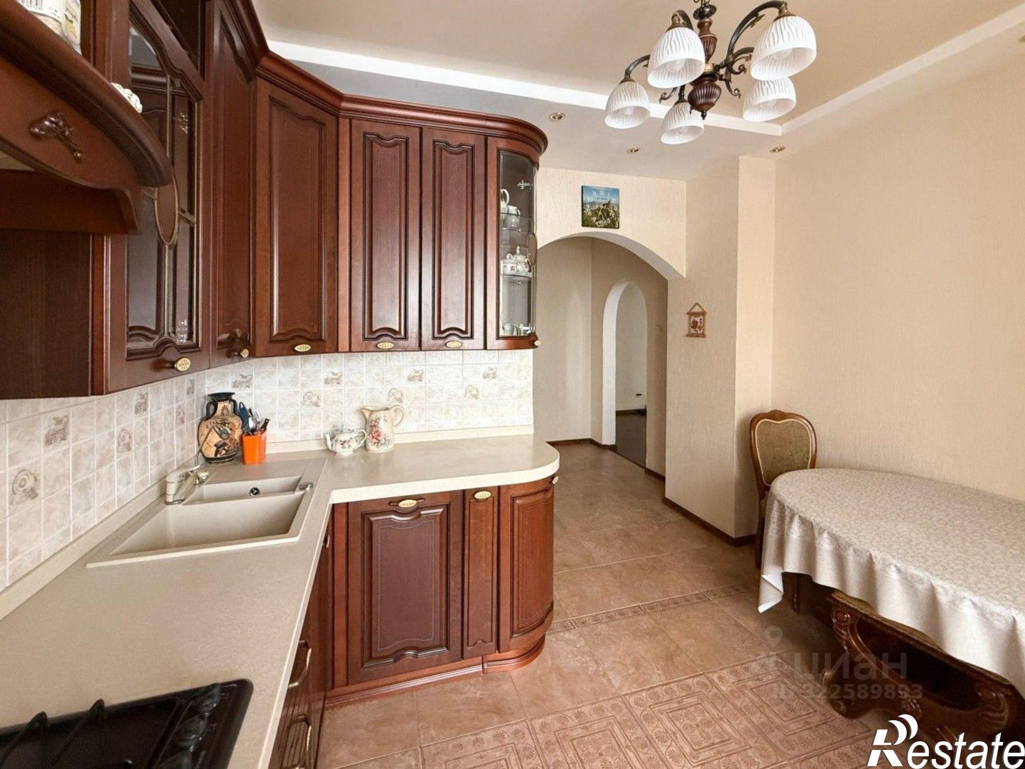 Купить квартиру за 12 250 000 рублей на ул Петровского, 32