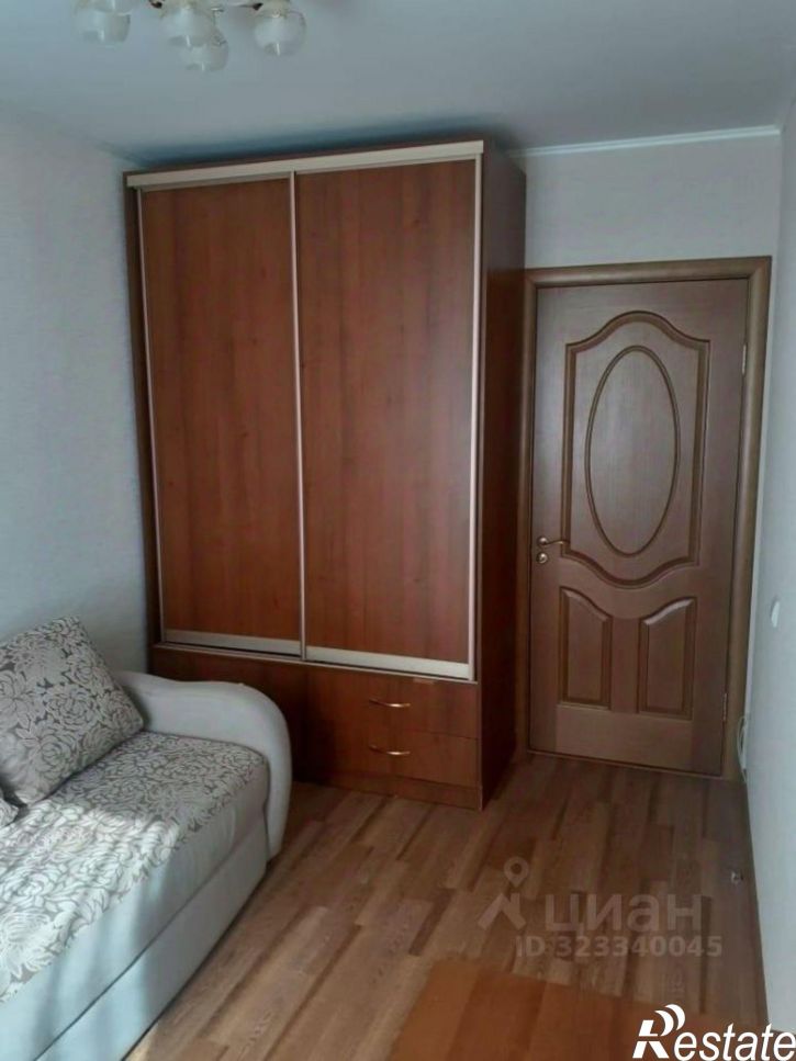 3-комн квартира улица Пояркова, 7,  д. 7