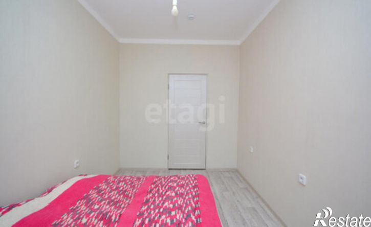 2-комн квартира улица Александра Захарченко, 5,  д. 5