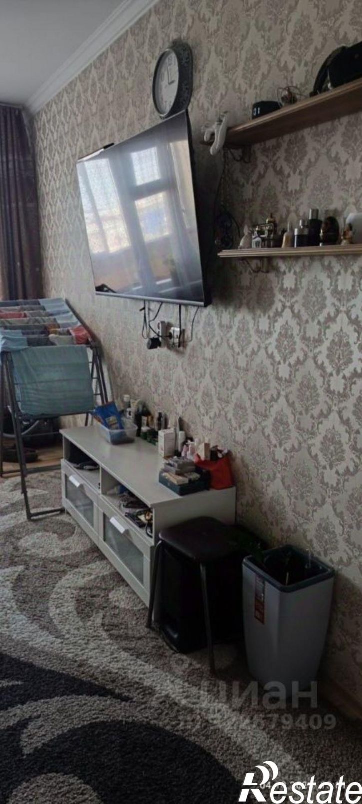 2-комн квартира улица 50 лет Октября, 4/2,  д. 4/2