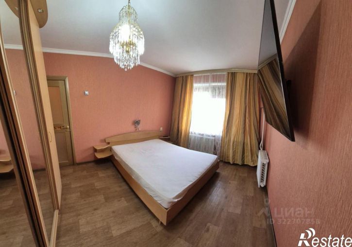 4-комн квартира улица Петра Алексеева, 21,  д. 21