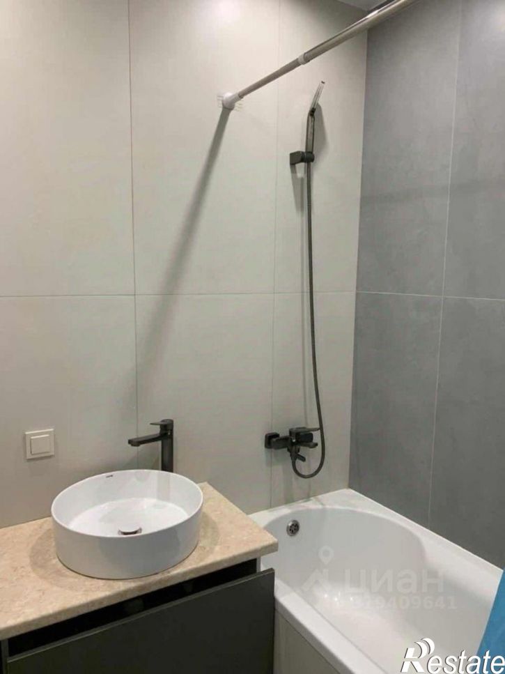 2-комн квартира улица Космонавтов, 23,  д. 23