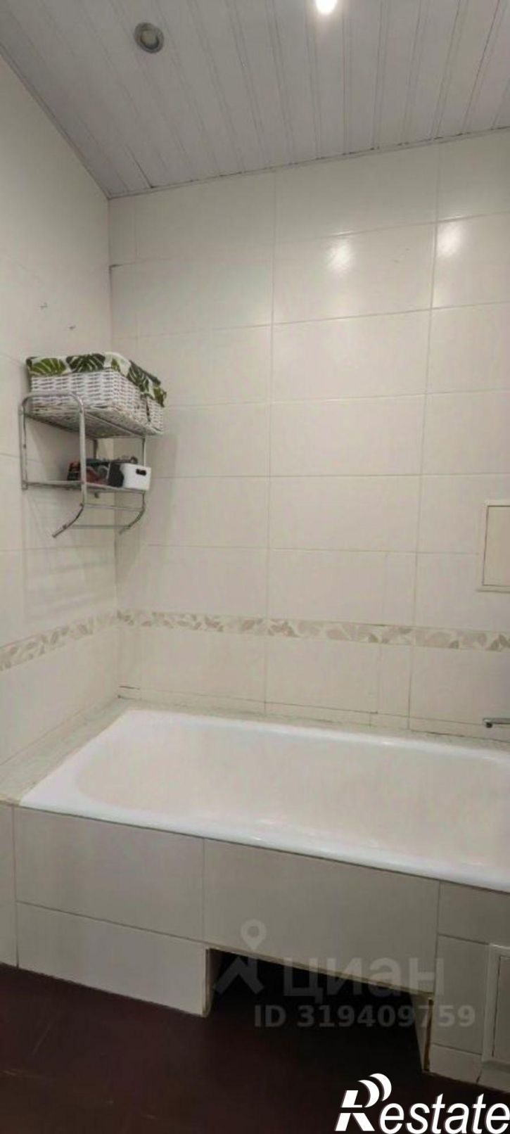 3-комн квартира мкр. 203-й, 6