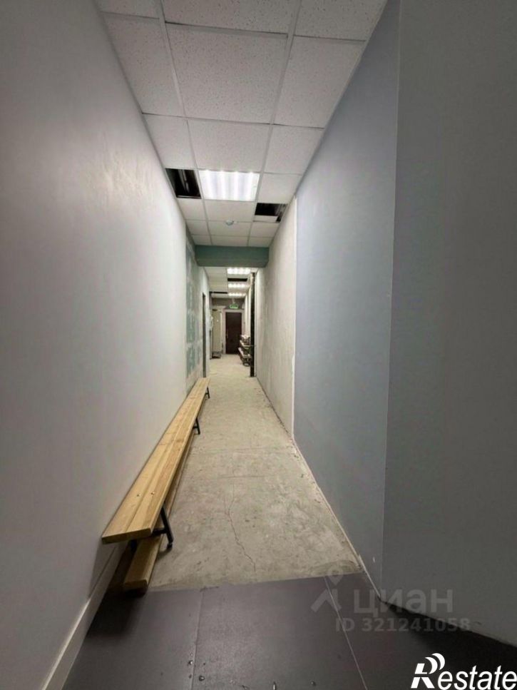 Помещение свободного назначения улица Орджоникидзе, 39,  д. 39