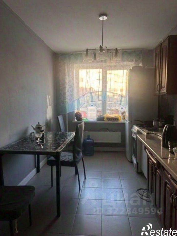 2-комн квартира улица Короленко, 17,  д. 17