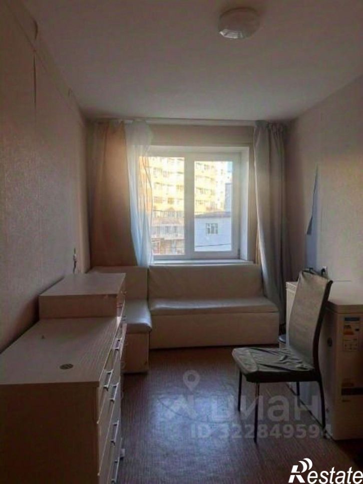 2-комн квартира улица Короленко, 17,  д. 17