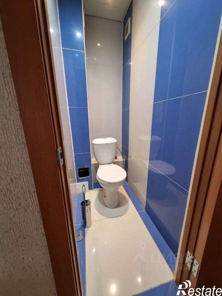 3-комн квартира ул Каландаришвили, 40/7,  д. 40/7