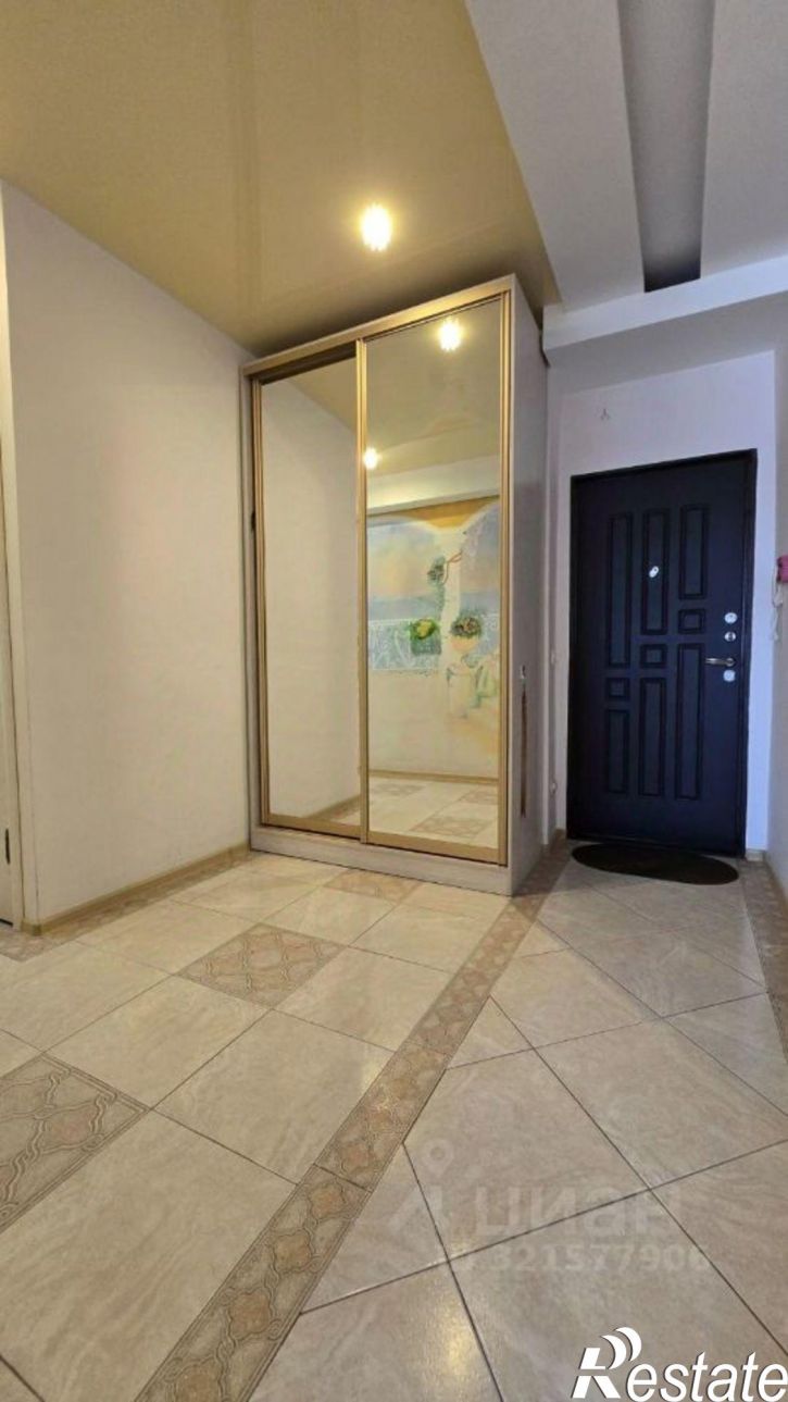 3-комн квартира ул Дзержинского, 34/2,  д. 34/2