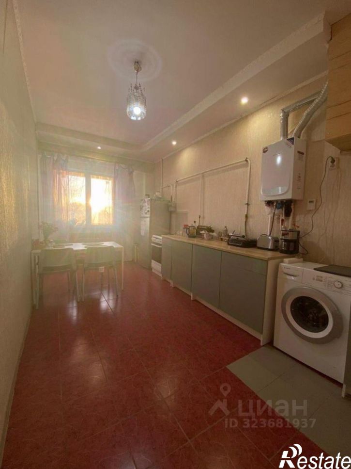 2-комн квартира улица Красильникова, 4/1,  д. 4/1