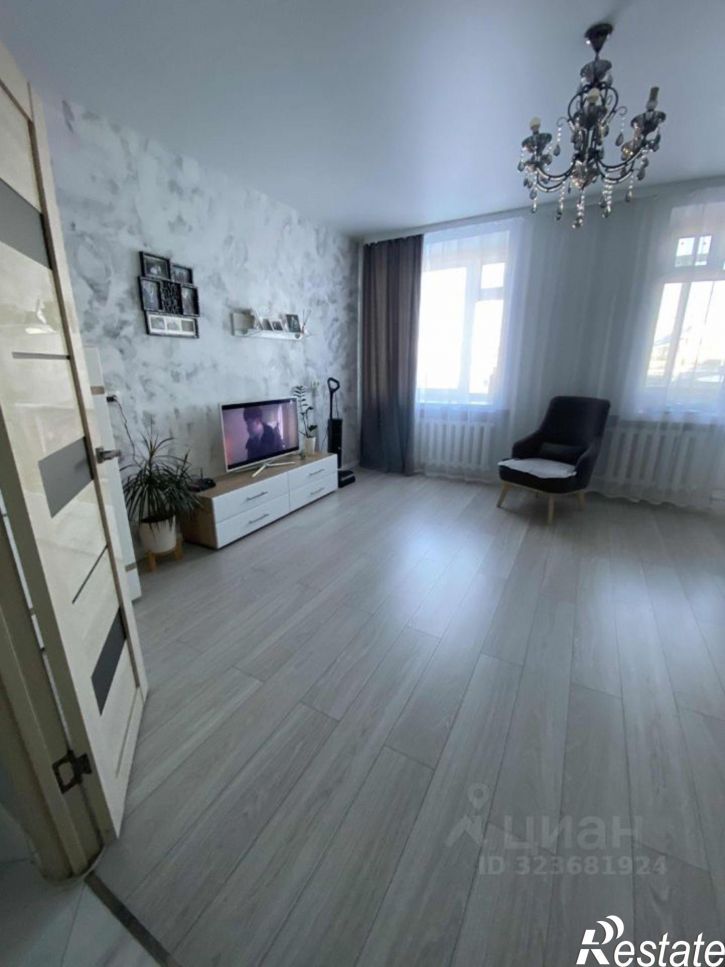 4-комн квартира улица Кальвица, 13/1,  д. 13/1