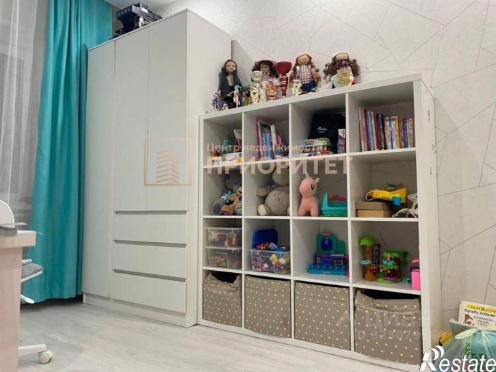 3-комн квартира улица Короленко, 7,  д. 7