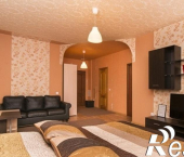 1-комн, 40кв м, этаж 6/9 Петровского, 32