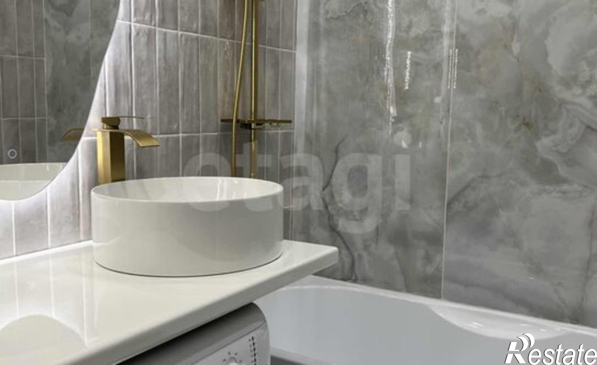 Купить квартиру за 9 350 000 рублей на улица Халтурина, 34/2