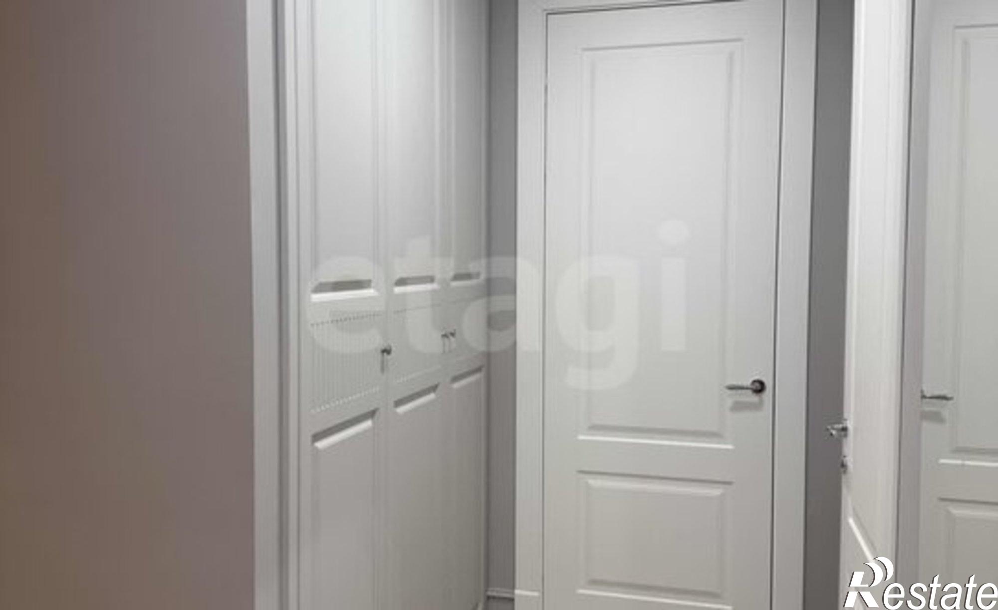 Купить квартиру за 18 100 000 рублей на Республика Саха (Якутия), 203-й микрорайон, 11