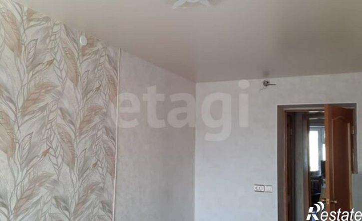 3-комн квартира улица Хабарова, 27/2,  д. 27/2