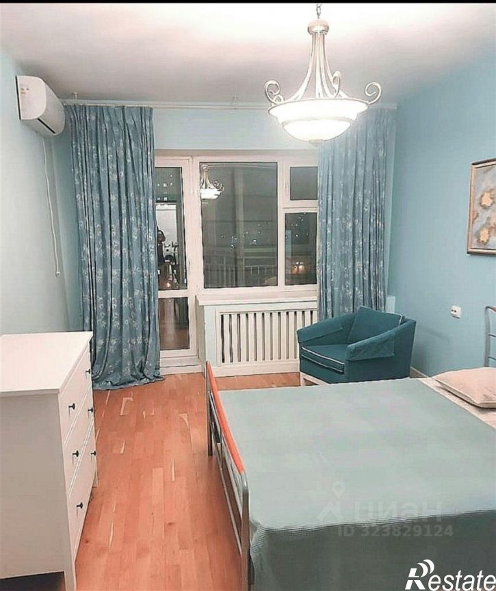 3-комн квартира улица Дзержинского, 34/2,  д. 34/2