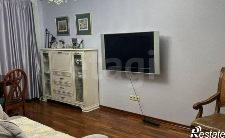 4-комн квартира ул Орджоникидзе, 8/1,  д. 8/1