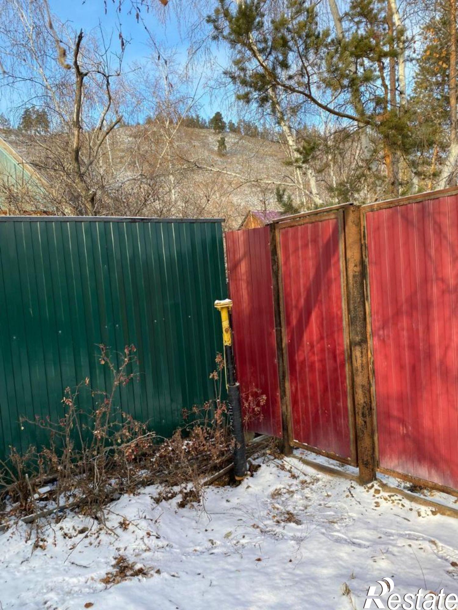 Купить землю, земельный участок за 5 100 000 рублей на Республика Саха (Якутия), ДСК Труд