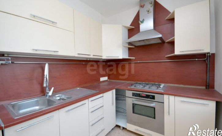 3-комн квартира ул Дзержинского, 3,  д. 3