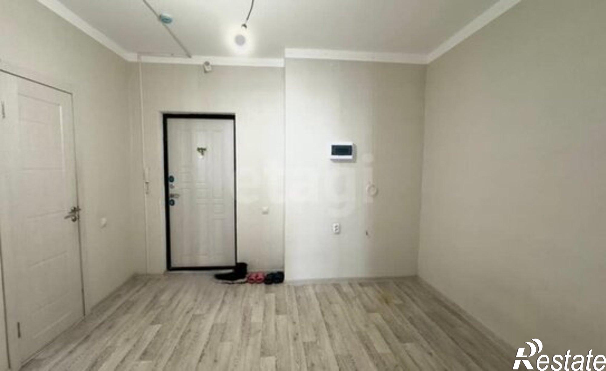 Купить квартиру за 6 000 000 рублей на улица Александра Захарченко, 5