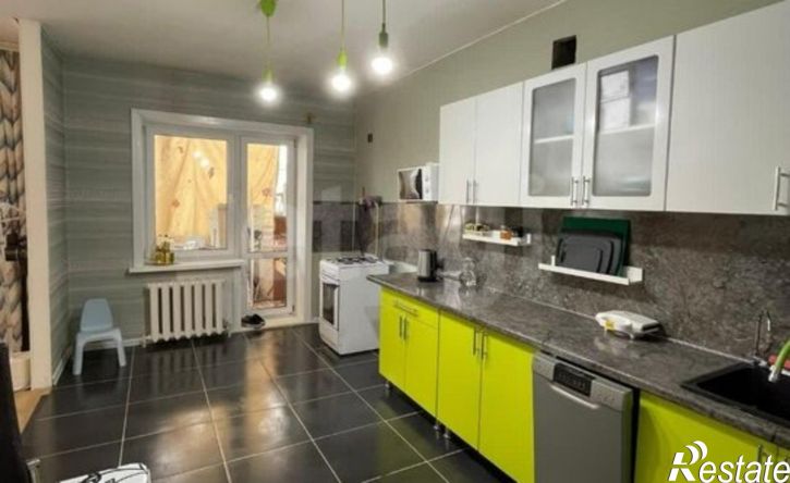 3-комн квартира ул Рыдзинского, 18 9,  д. 18 9,  к. 9