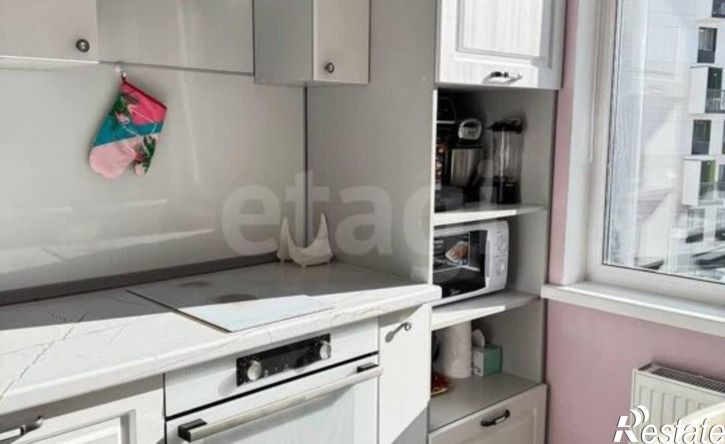 2-комн квартира лётчицы Веры Захаровой улица, 15,  д. 15