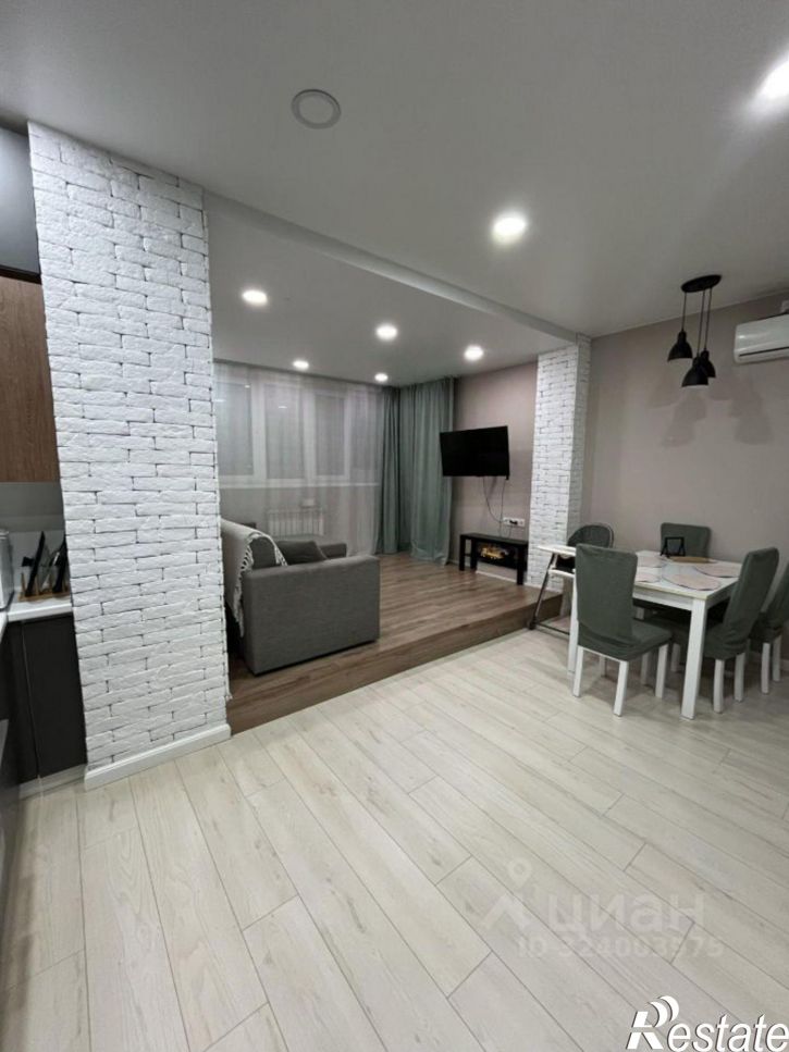 2-комн квартира ул Короленко, 25,  д. 25