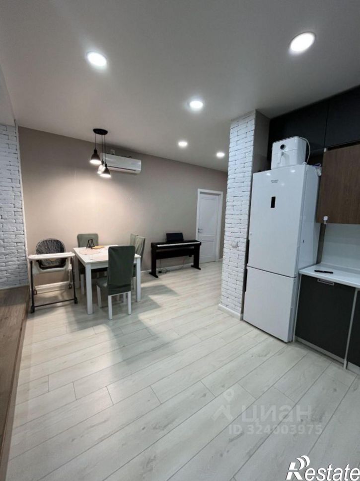 2-комн квартира ул Короленко, 25,  д. 25