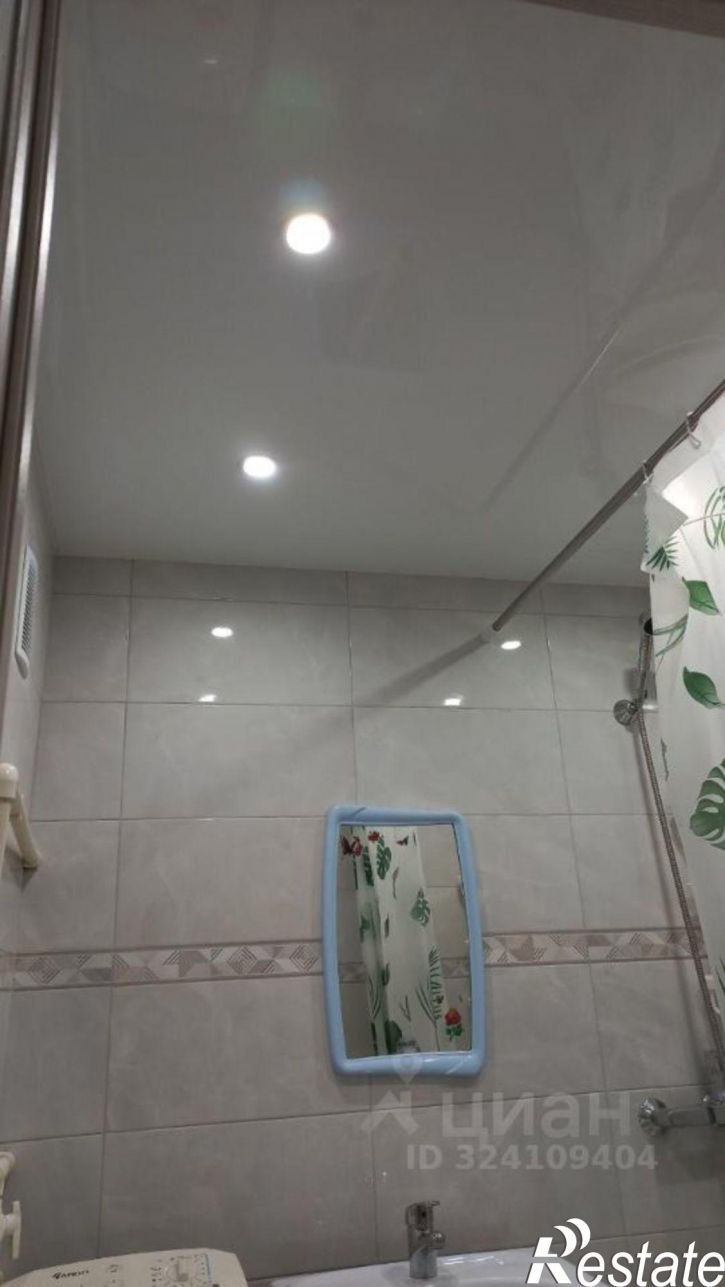 2-комн квартира пр-кт Михаила Николаева, 40/6,  д. 40/6