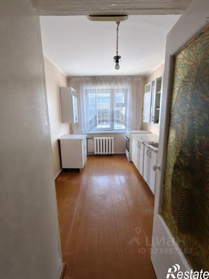 4-комн квартира ул Дзержинского, 40/2,  д. 40/2