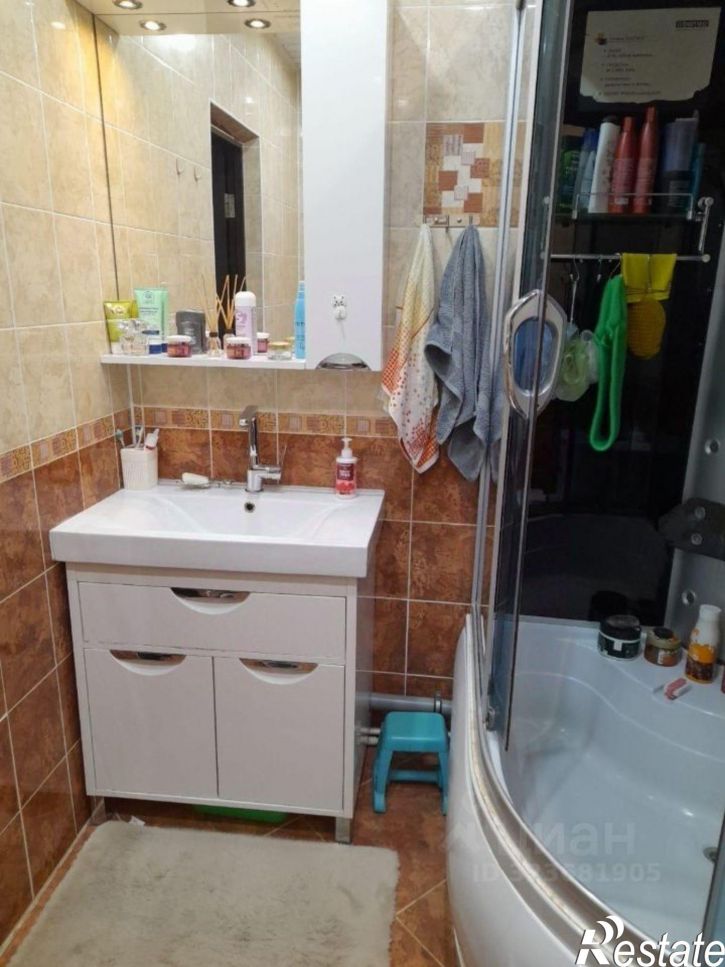 2-комн квартира улица Фёдора Попова, 17/2,  д. 17/2