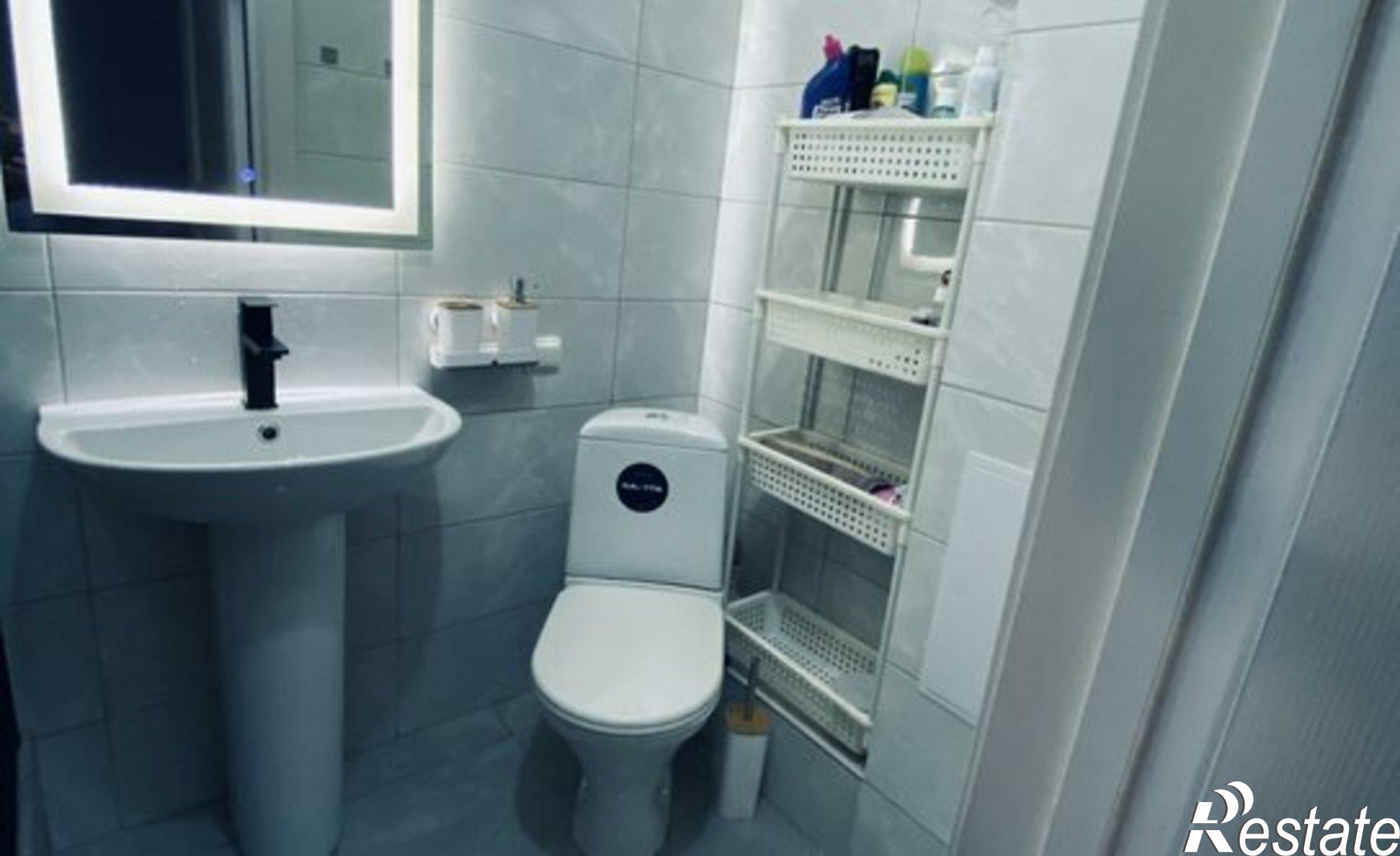 Купить квартиру за 5 400 000 рублей на улица Бабушкина, 10/1