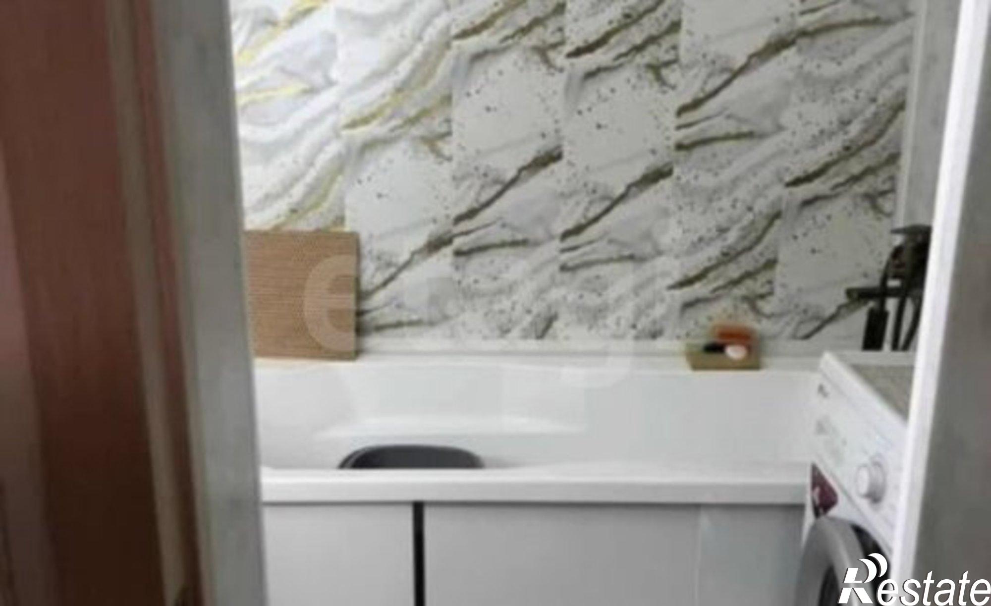 Купить квартиру за 4 000 000 рублей на Республика Саха (Якутия), улица Газовиков, 9