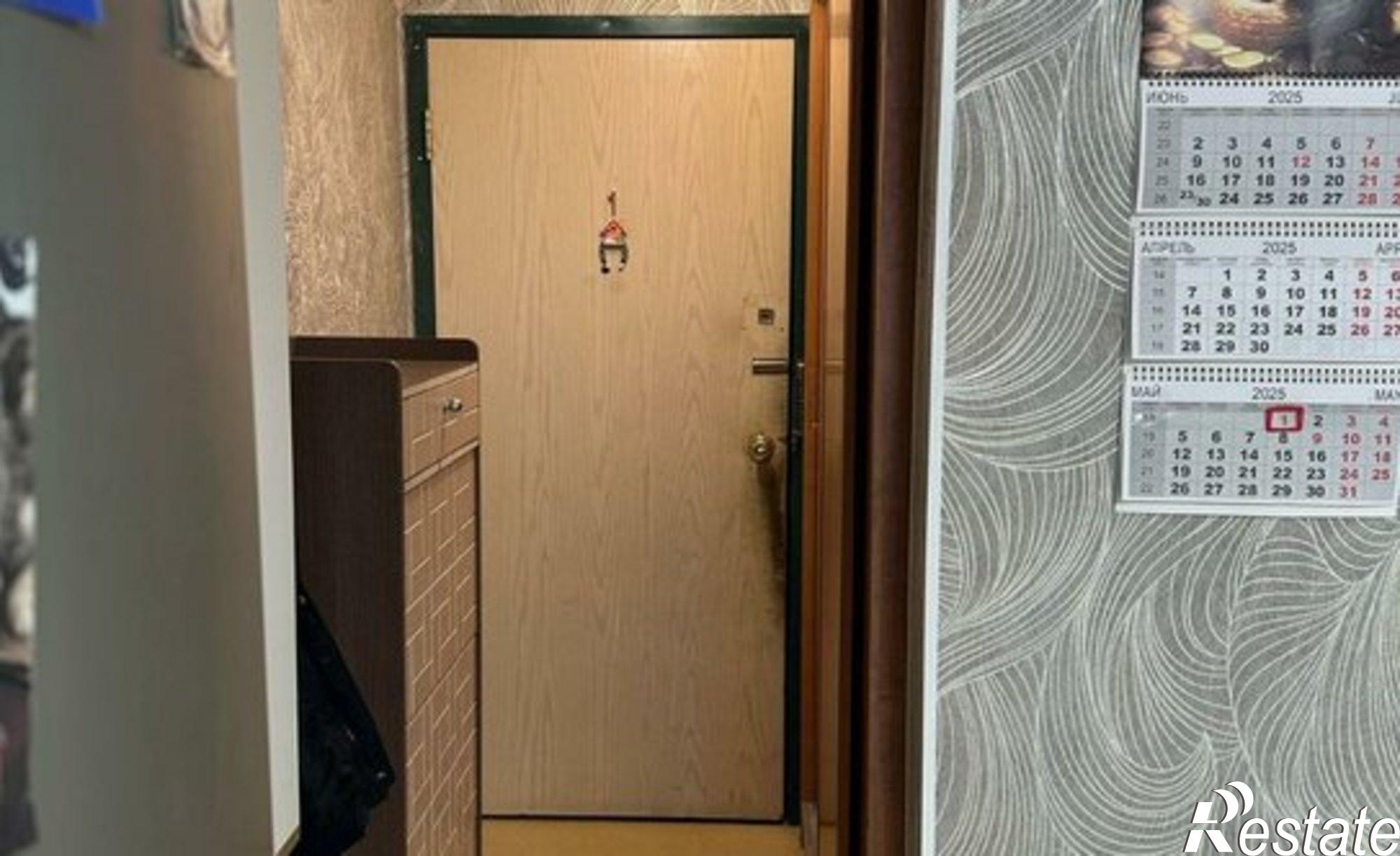 Купить квартиру за 5 800 000 рублей на Республика Саха (Якутия), микрорайон Борисовка-2, 7