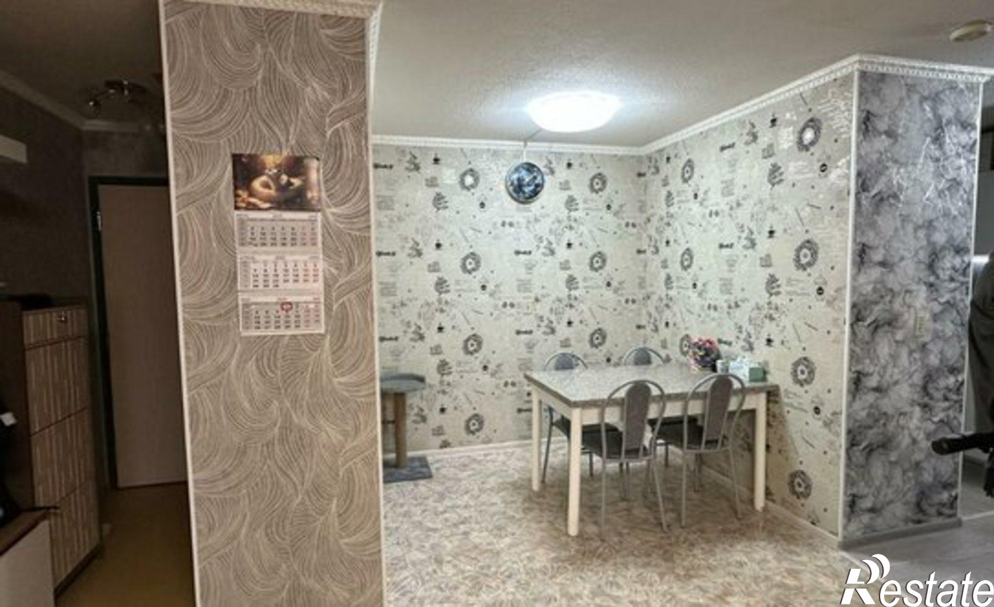 Купить квартиру за 5 800 000 рублей на Республика Саха (Якутия), микрорайон Борисовка-2, 7