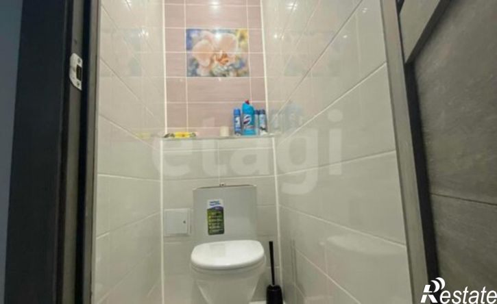 2-комн квартира улица Лермонтова, 100,  д. 100