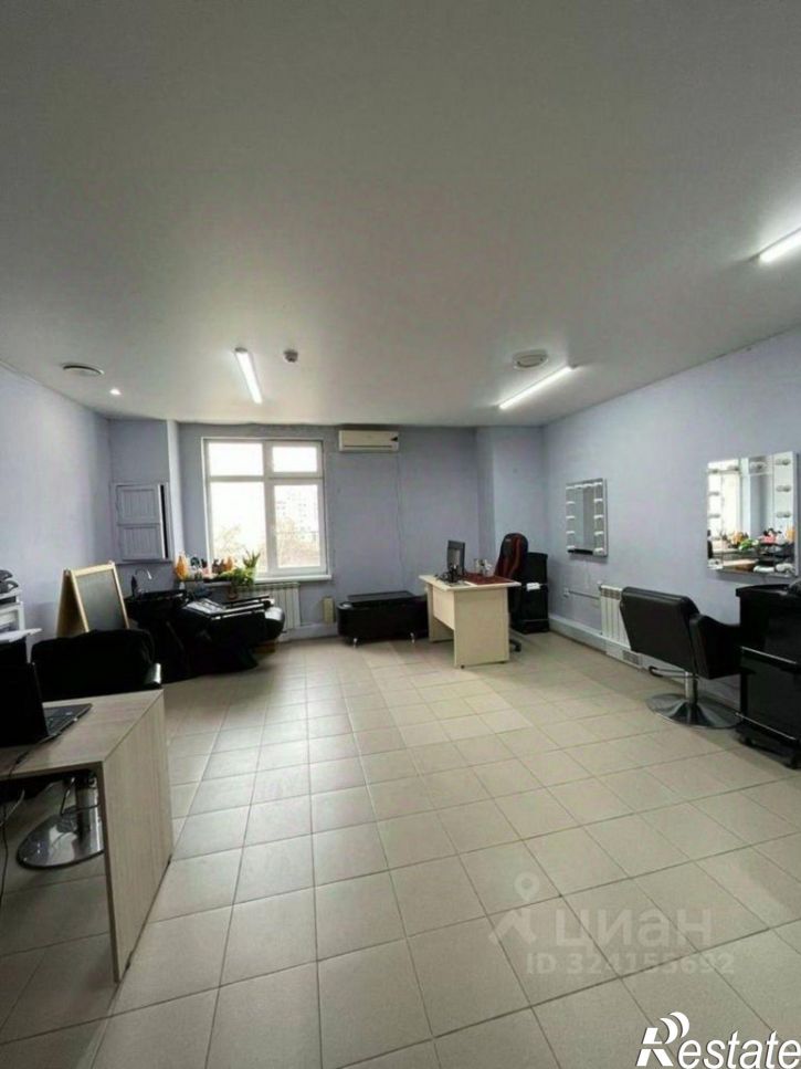 Торговое помещение улица Фёдора Попова, 6/2,  д. 6/2