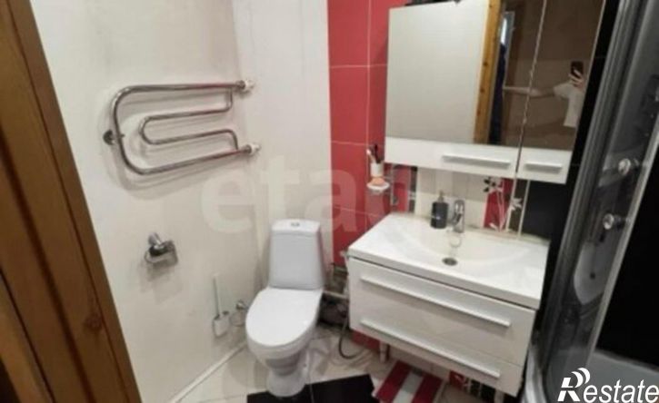 3-комн квартира ул Каландаришвили, 38/3,  д. 38/3