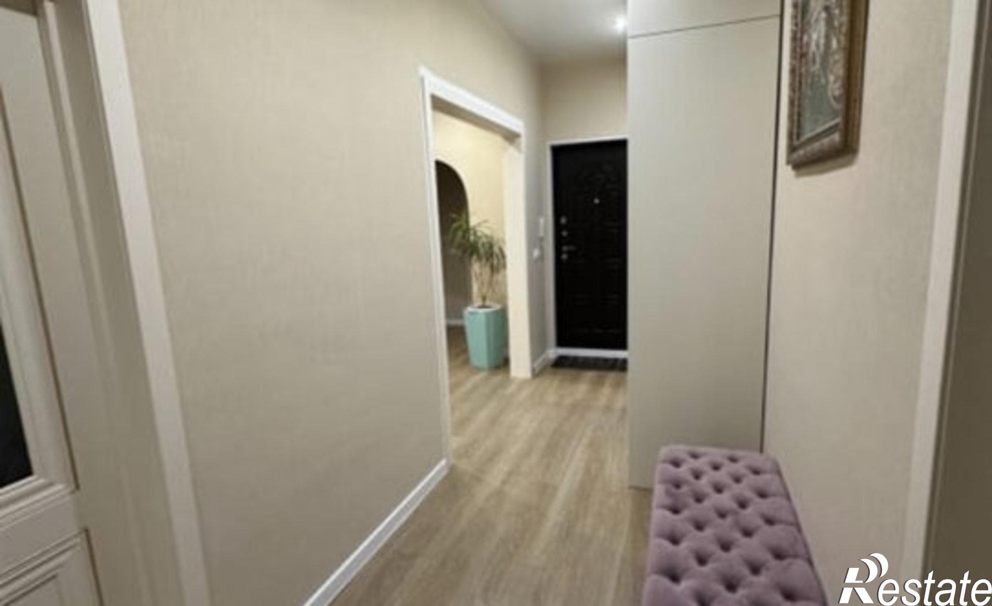 Купить квартиру за 16 000 000 рублей на Республика Саха (Якутия), 203-й микрорайон, 6