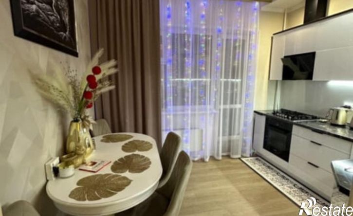 3-комн квартира Республика Саха (Якутия), 203-й микрорайон, 6