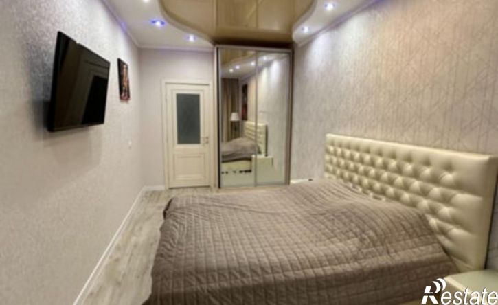 3-комн квартира Республика Саха (Якутия), 203-й микрорайон, 6