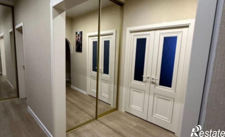 3-комн квартира Республика Саха (Якутия), 203-й микрорайон, 6