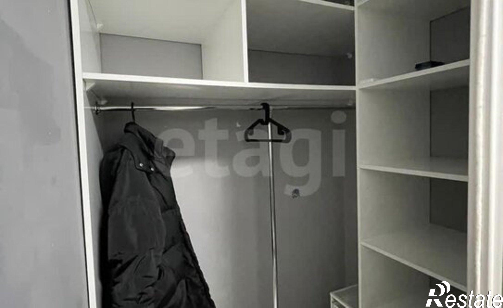 Купить квартиру за 7 200 000 рублей на Республика Саха (Якутия), 203-й микрорайон, 25