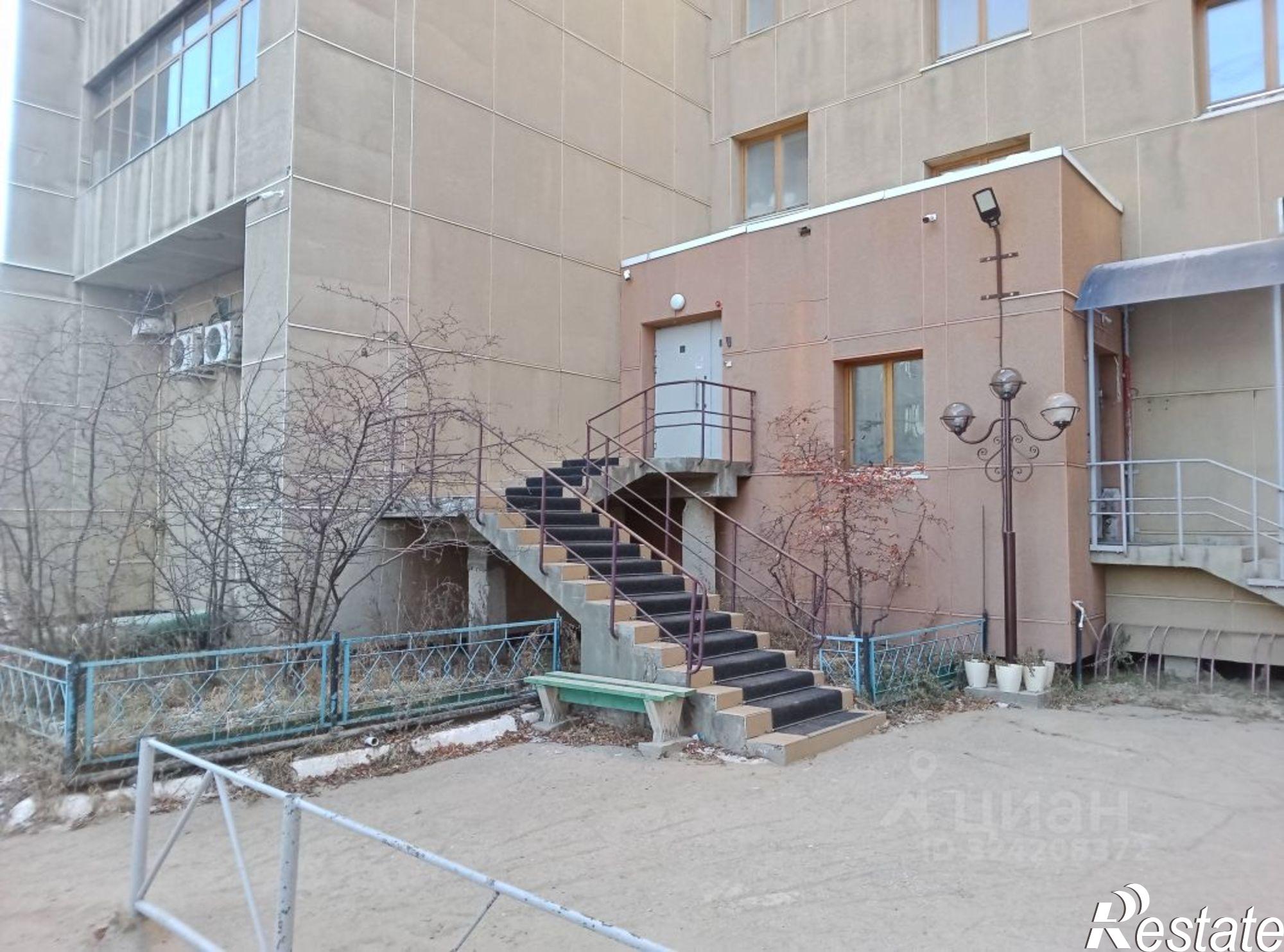 Купить помещение свободного назначения за 130 000 000 рублей на ул Петра Алексеева, 19