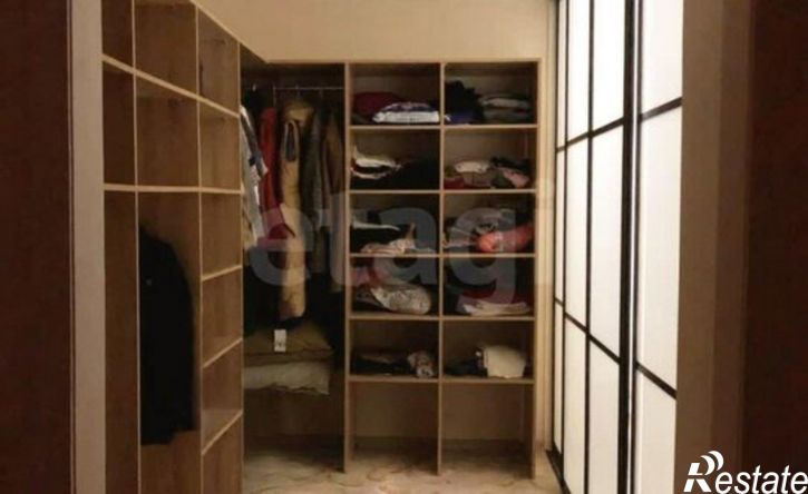 2-комн квартира улица Дзержинского, 20/1,  д. 20/1