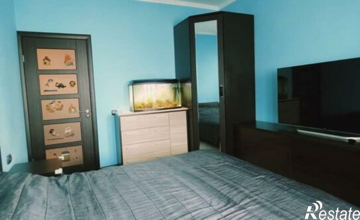 3-комн квартира улица Дзержинского, 57,  д. 57