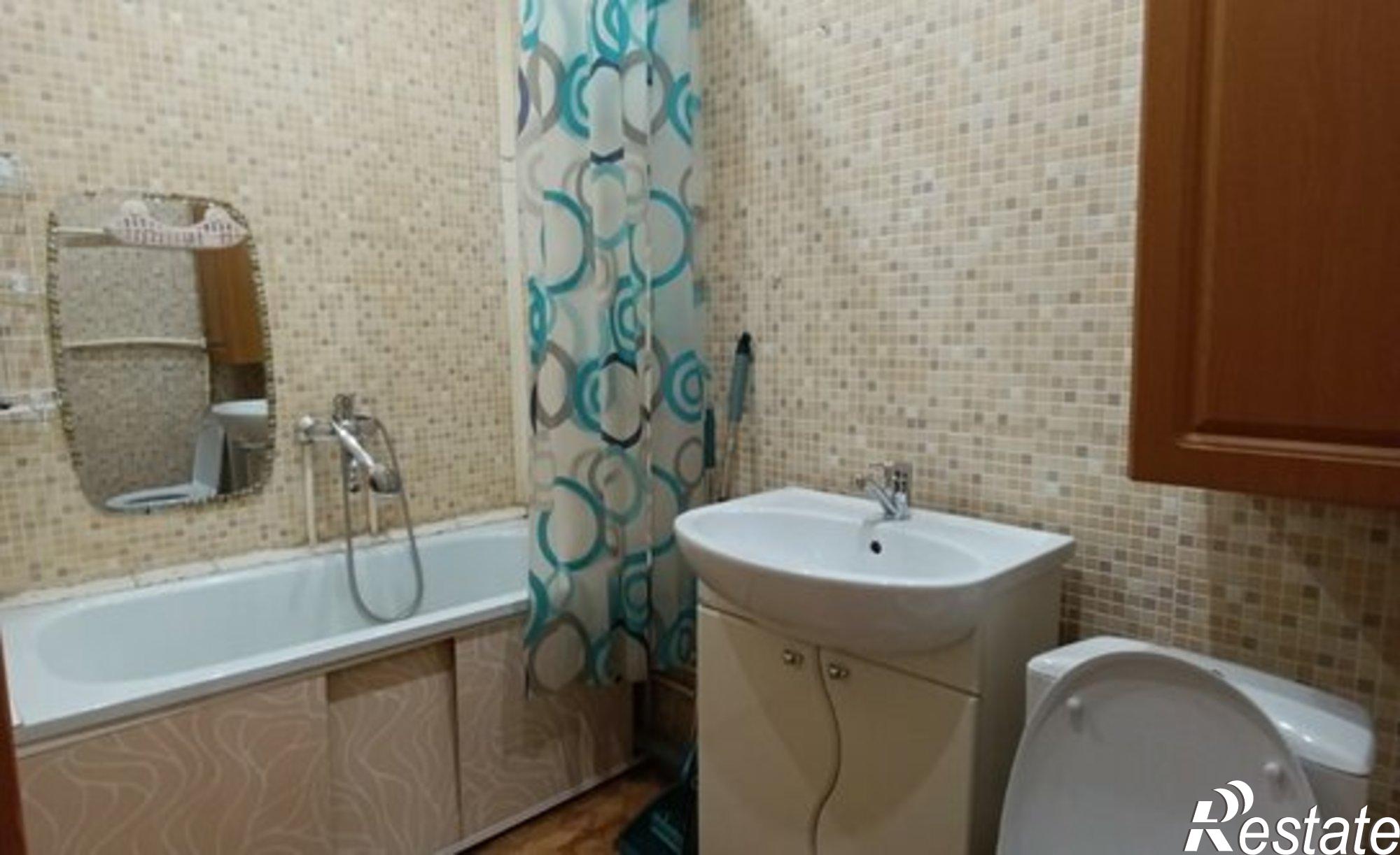 Купить квартиру за 6 300 000 рублей на улица Короленко, 17