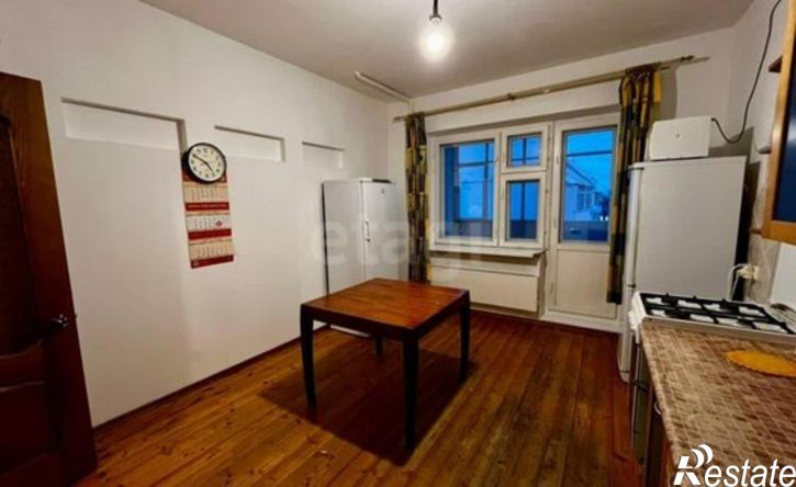 3-комн квартира улица Пояркова, 23,  д. 23