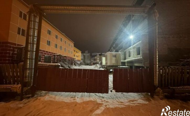 3-комн квартира улица Дежнёва, 8,  д. 8